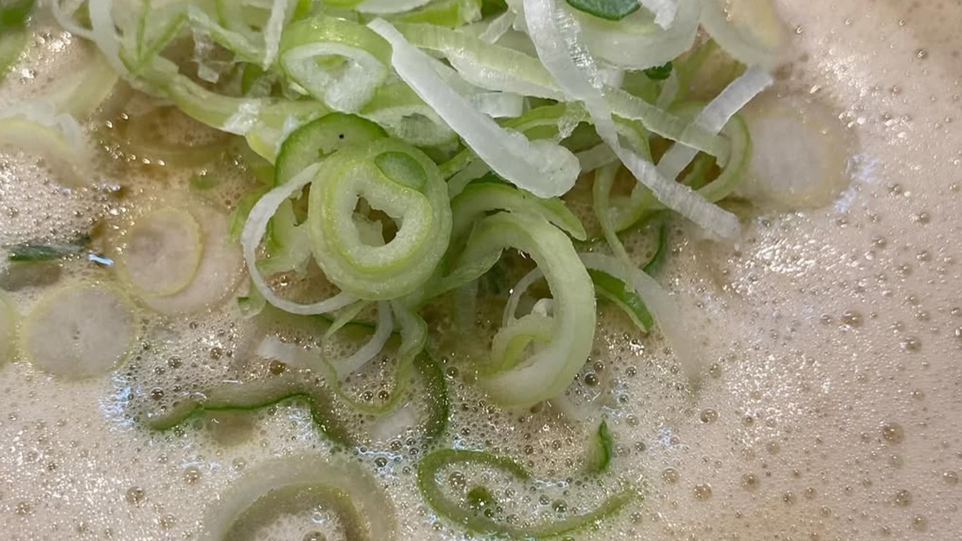 スープを袋のまま湯煎する